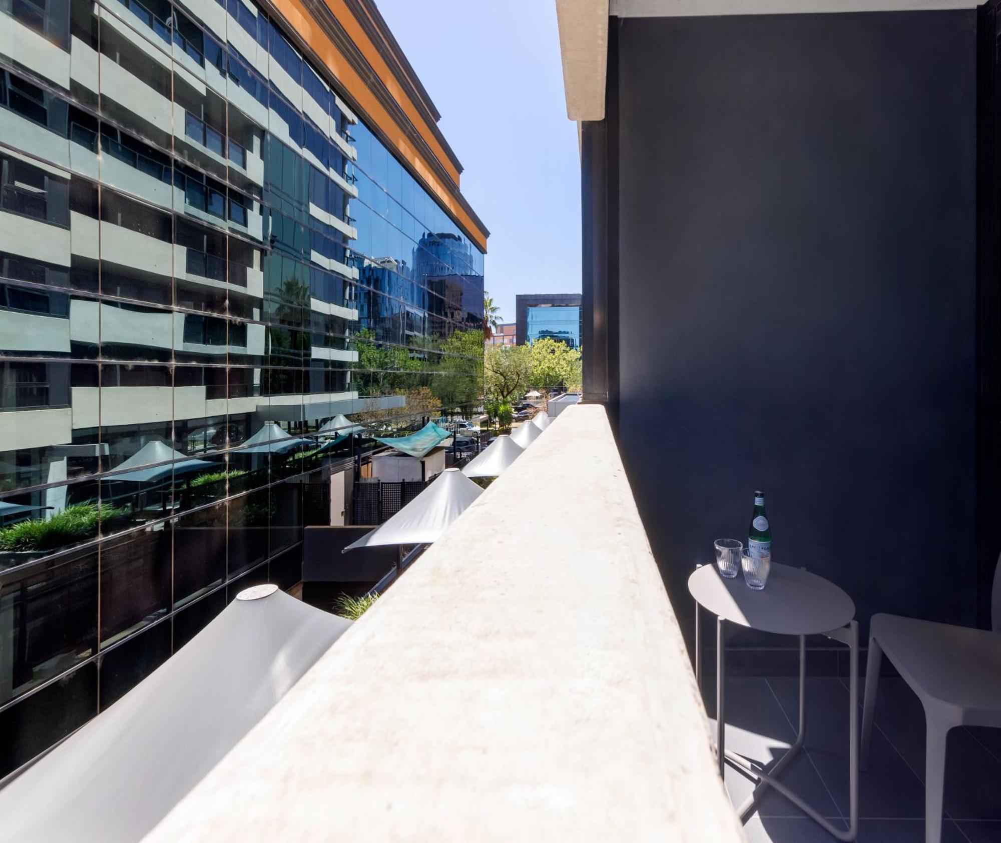 Oaks Melbourne St Kilda Road Hotel Exterior foto